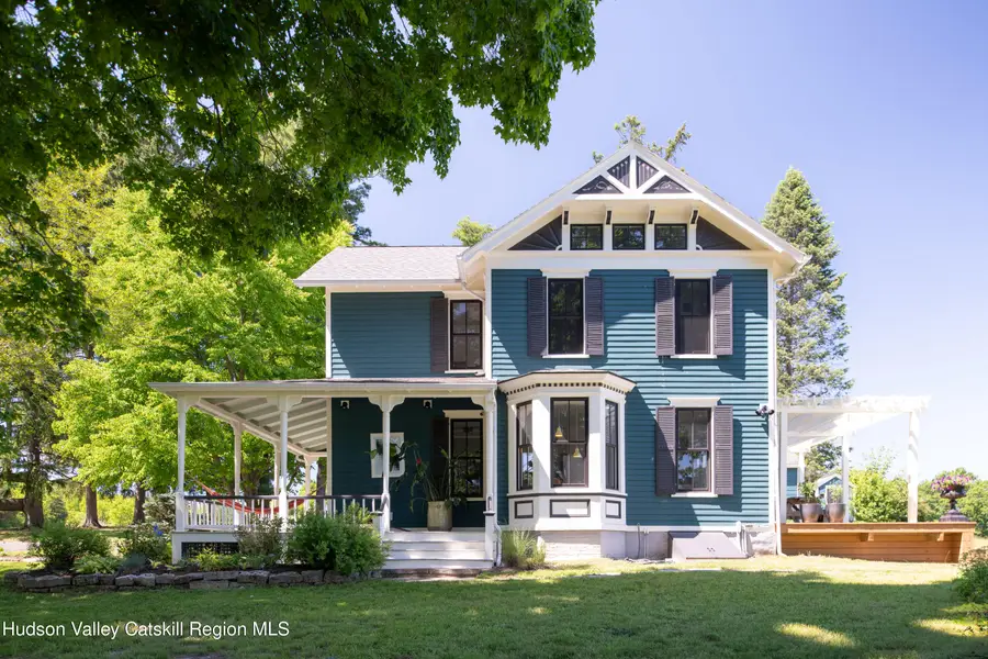 1838 River Road, New Baltimore, NY 12124 - #2