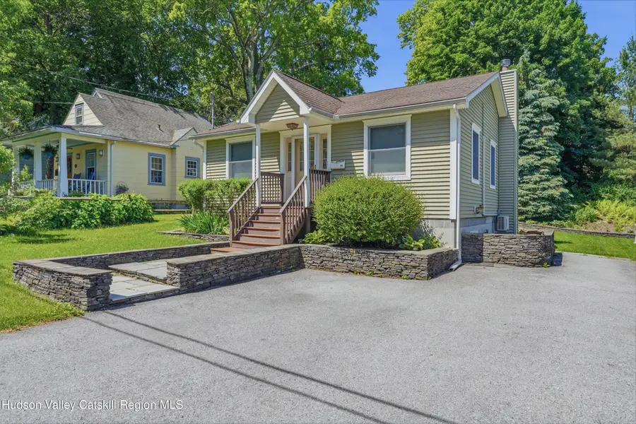 24 S Parsonage Street, Rhinebeck, NY 12572 - #2