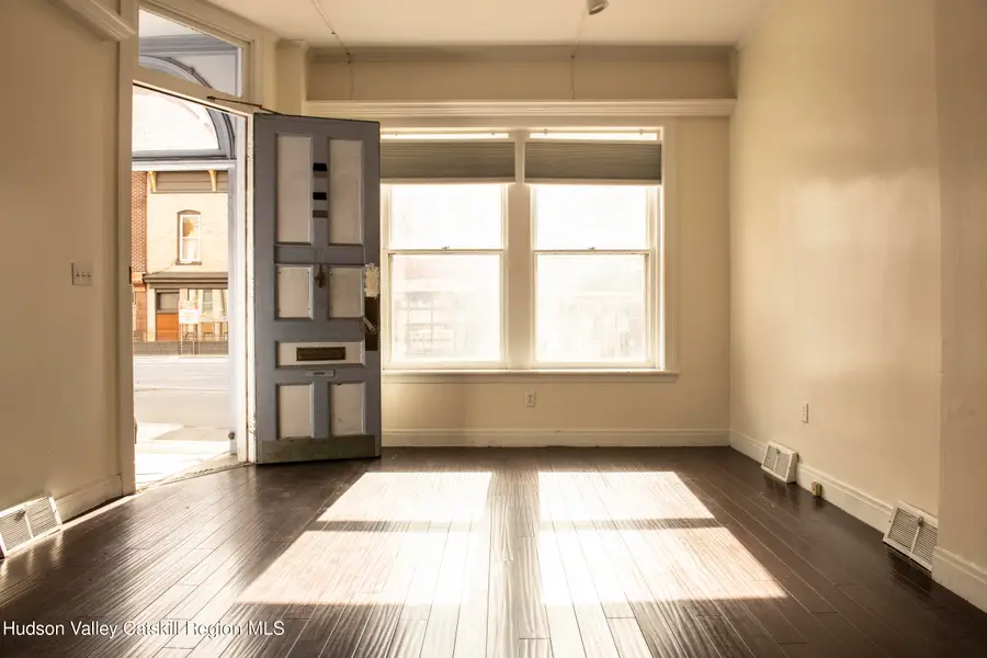 514 Warren Street, Hudson, NY 12534 - #2
