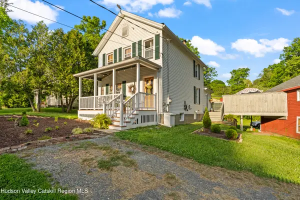 350 County Road 25, Hudson, NY 12534