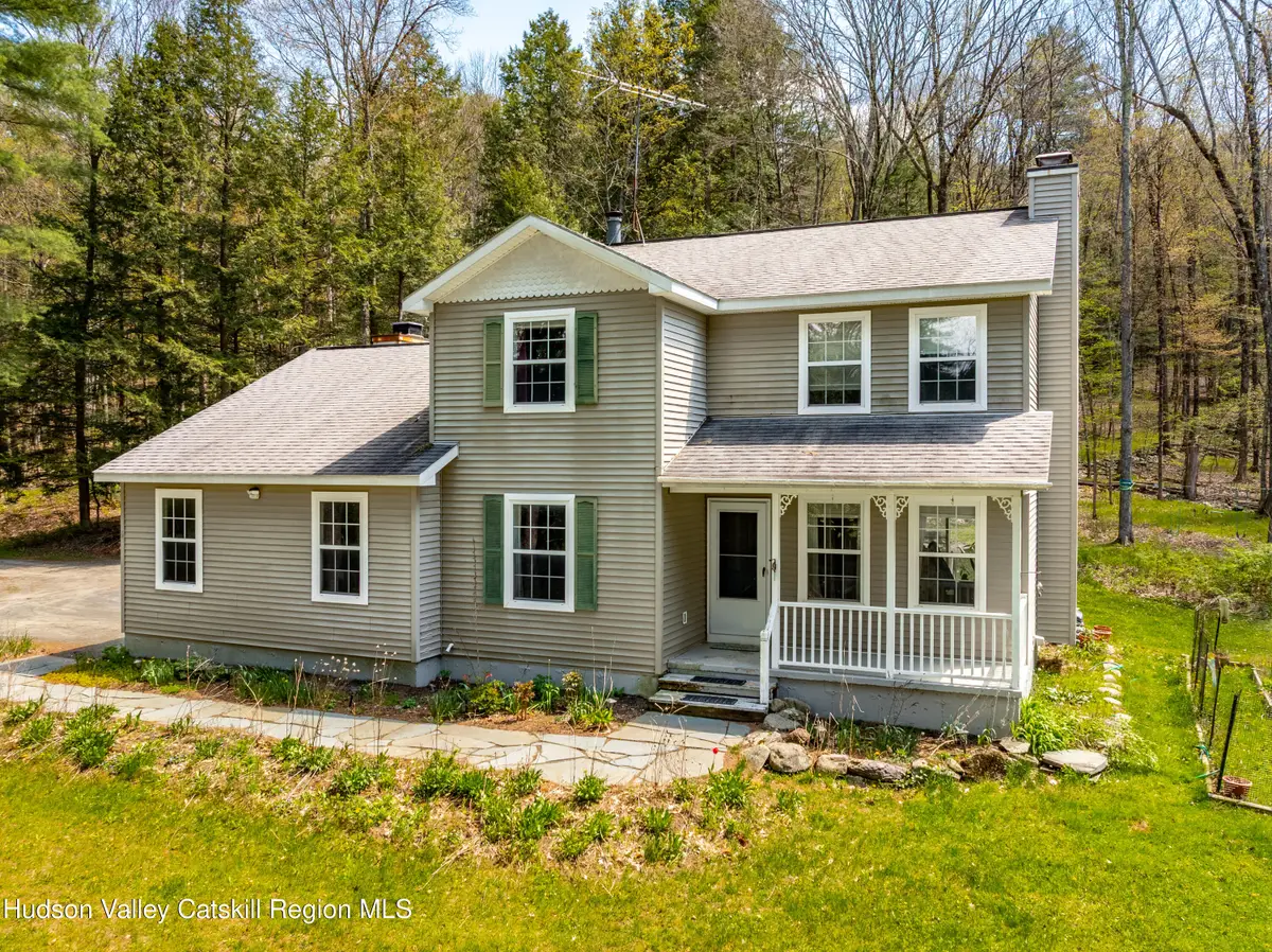 186 W Hand Hill Road, East Nassau, NY 12062 - #1