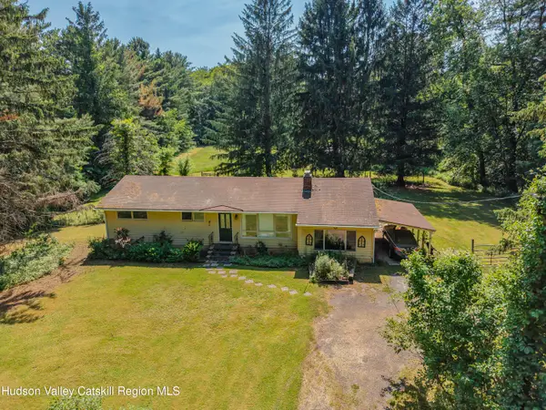953 Albany Turnpike, Old Chatham, NY 12136