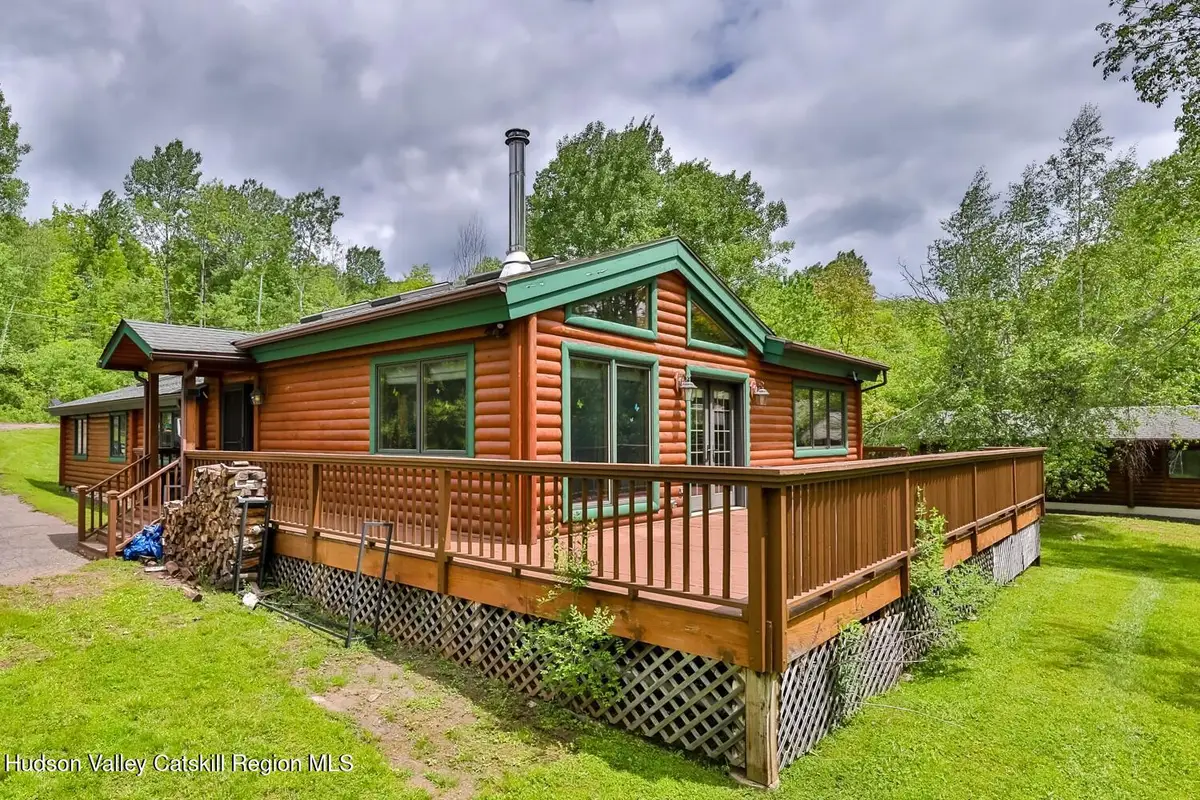 25 Looking Glass Road, Hunter, NY 12442 - #1