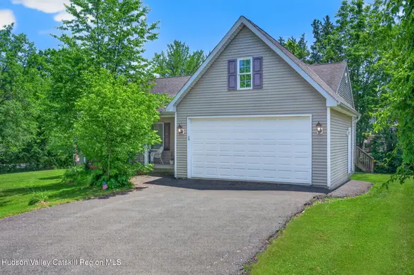7 Sunset Court, Athens, NY 12015