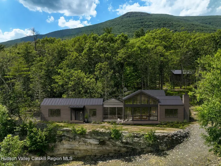 400 Stoll Road, Saugerties, NY 12477 - #3