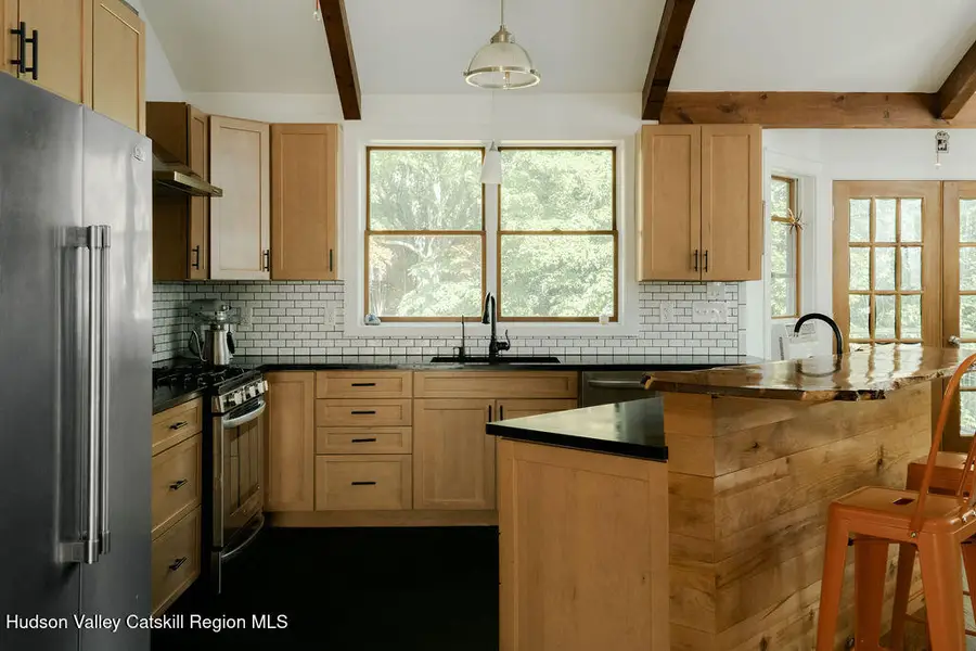 82 Near Road, Red Hook, NY 12571 - #3
