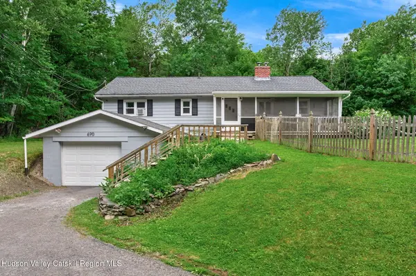 690 Hale Road, Rensselaerville, NY 12147