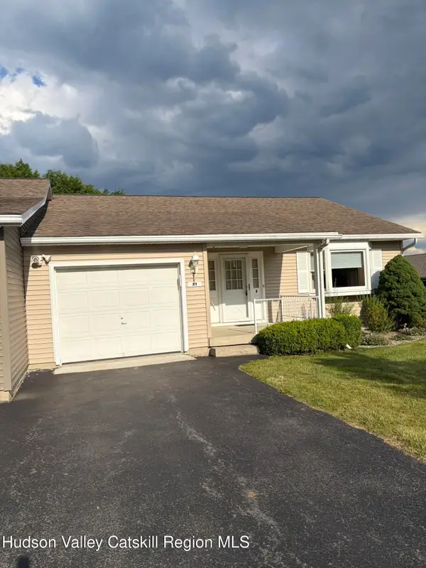 21 S Court Drive, Greenville, NY 12083