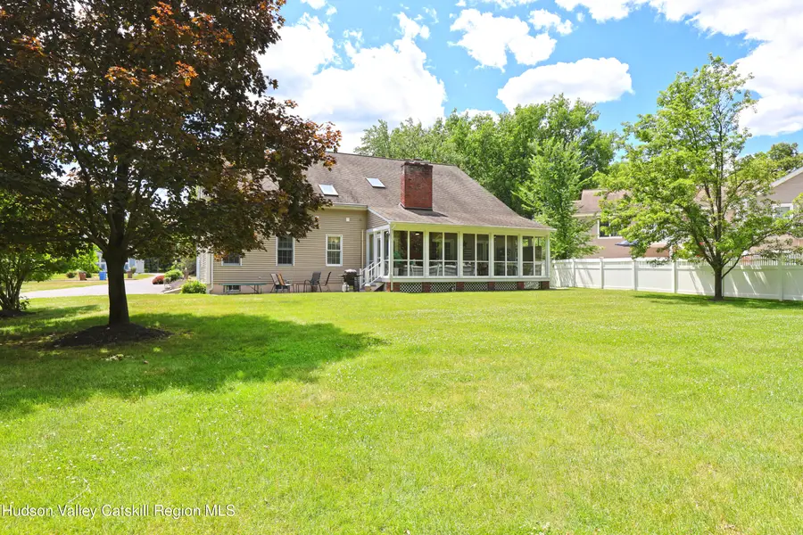14 Amy Court, Kingston, NY 12401 - #3