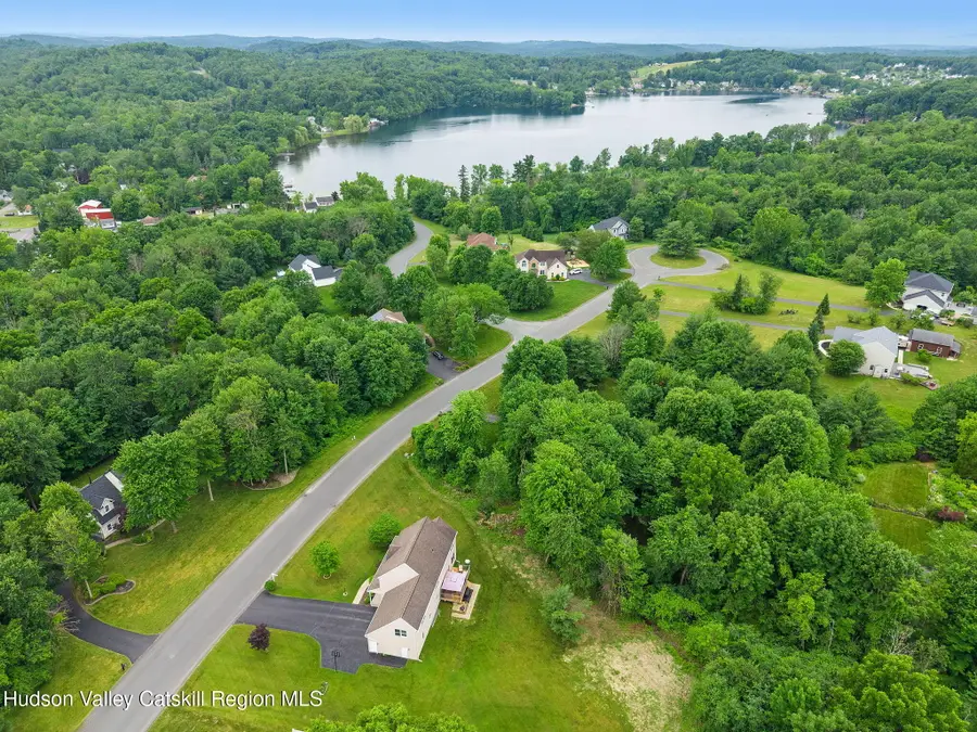 9 Thomas Drive, Wynantskill, NY 12198 - #2