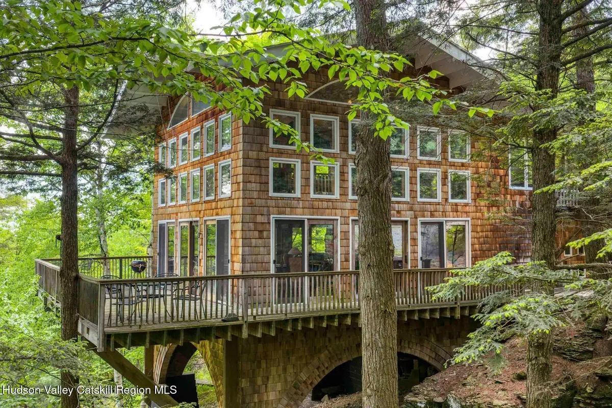 639 W Saugerties Road, Woodstock, NY 12498 - #1