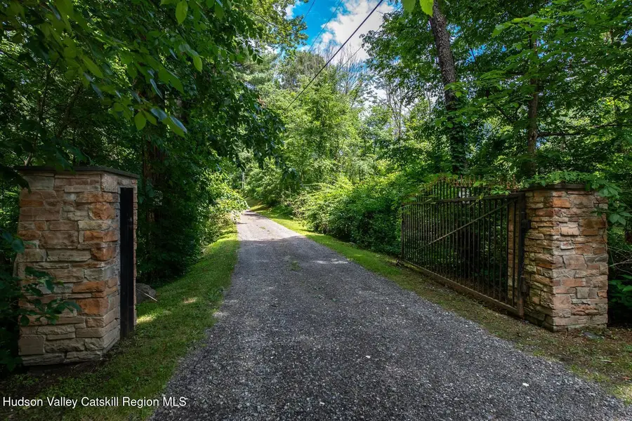 242 Milan Hollow Road, Rhinebeck, NY 12572 - #2