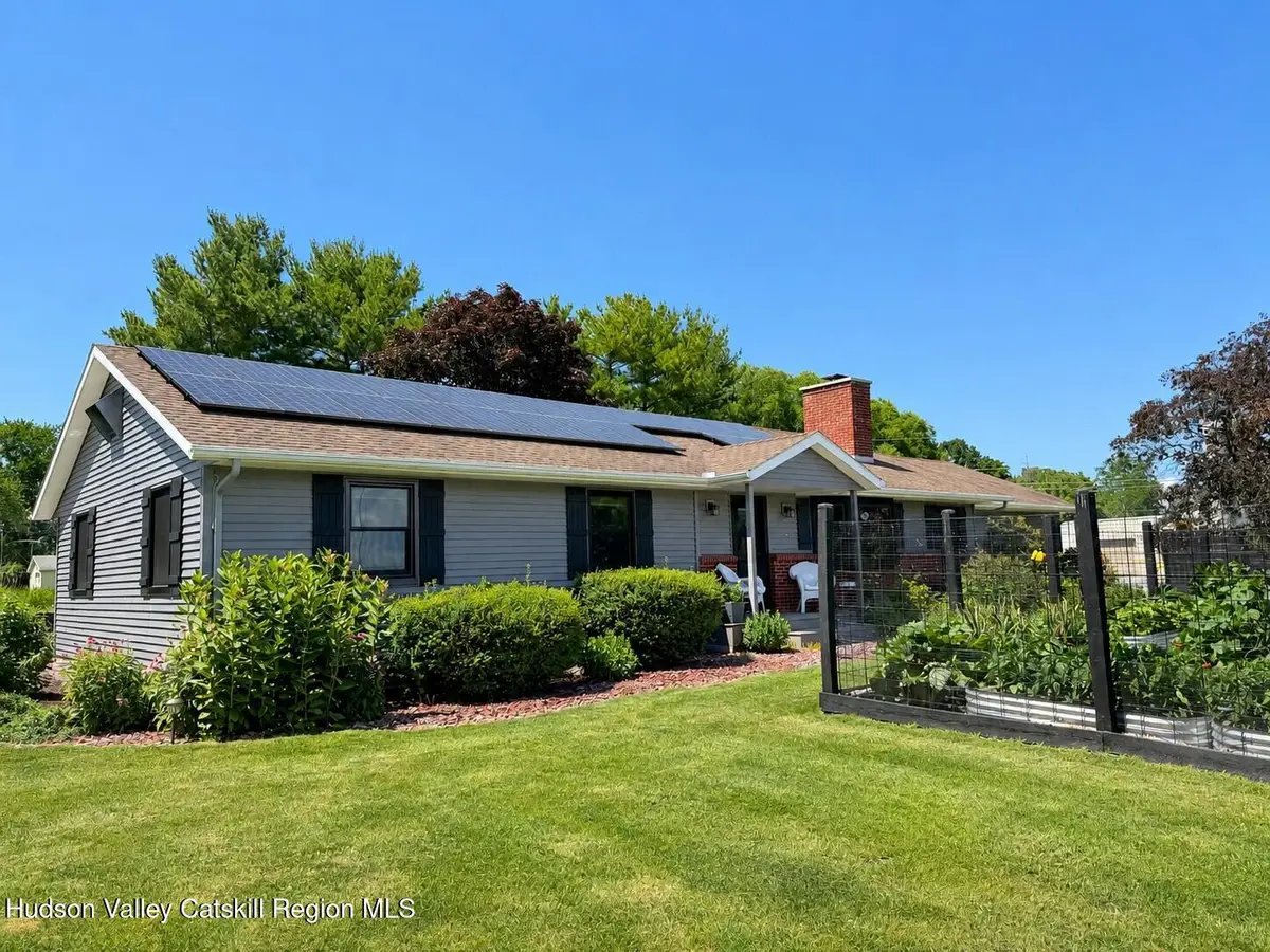 29 Hickory Lane, Hudson, NY 12534 - #1