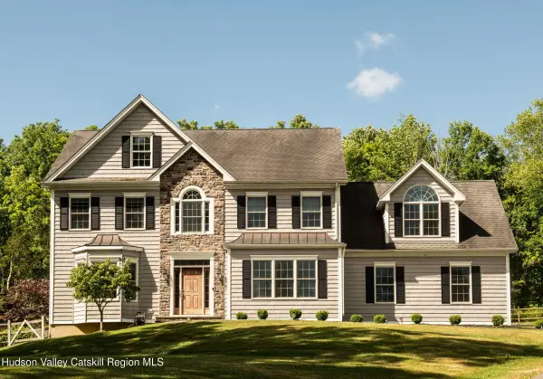 28 Crimson Hill, Rhinebeck, NY 12572