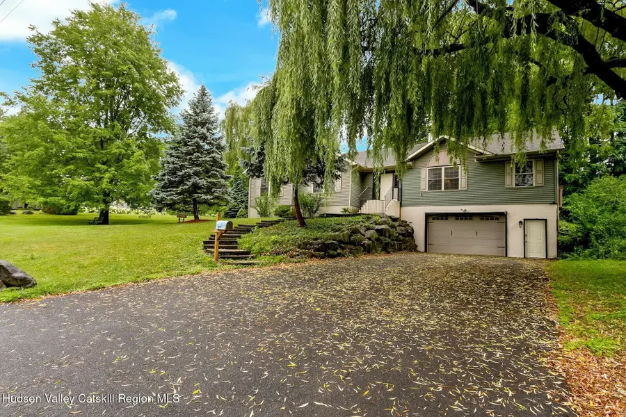 188 Hoyt Street, Port Ewen, NY 12466 - #2