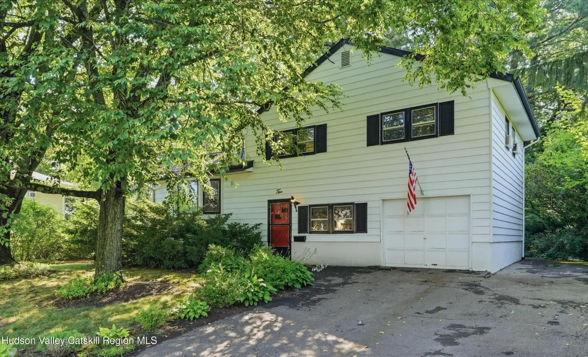 2 Cedar Lane, Saugerties, NY 12477 - #1