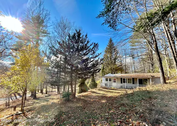 335 Tempaloni Road, Spring Glen, NY 12483