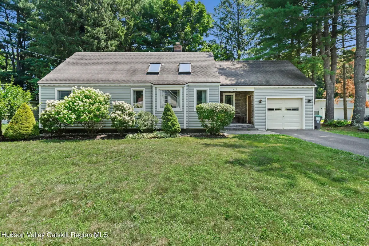 43 William Street, Kinderhook, NY 12106 - #1