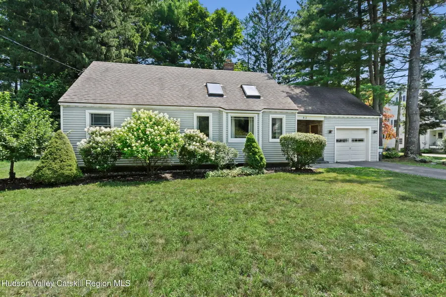 43 William Street, Kinderhook, NY 12106 - #2