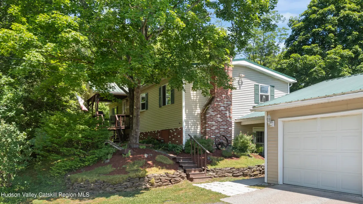 5150 Route 9g, Germantown, NY 12526 - #1