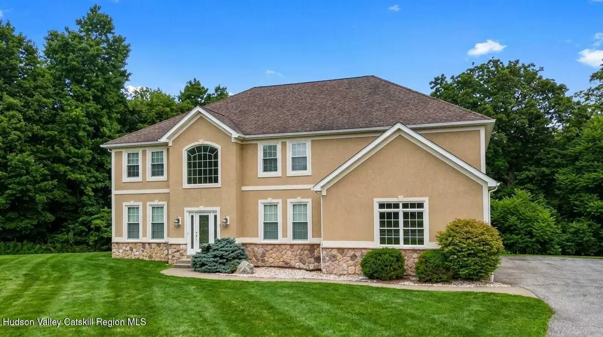 67 Rodeo Drive, Hopewell Junction, NY 12533 - #1