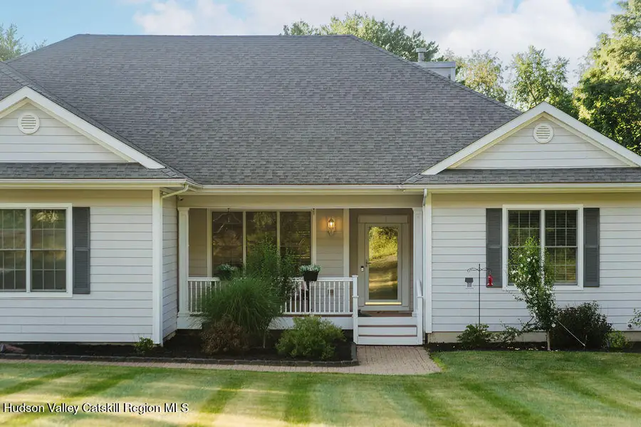 7 Brescia Boulevard, Hopewell Junction, NY 12533 - #2