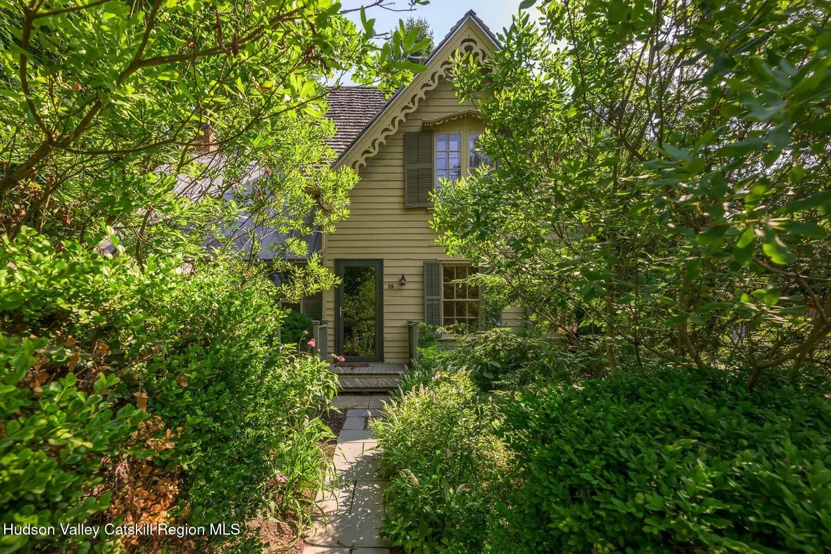 39 Hudson Street, Kinderhook, NY 12106 - #1