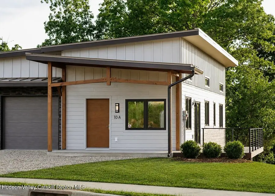 10 Cooper Street #A, New Paltz, NY 12561 - #2