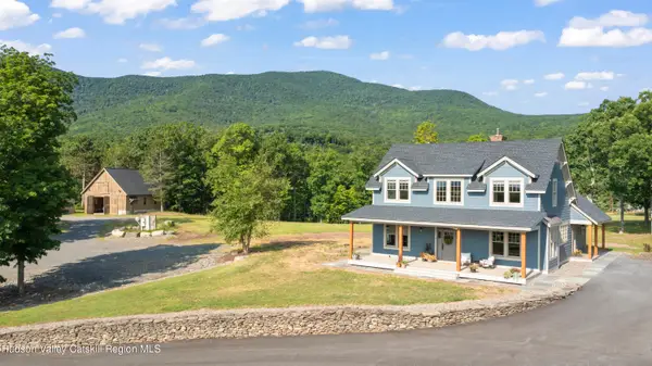 208 Old S Durham Highway, Acra, NY 12405
