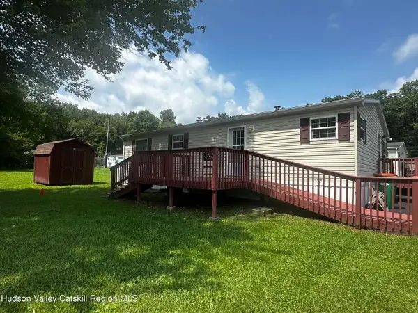 106 Deer Haven Lane, Gardiner, NY 12525