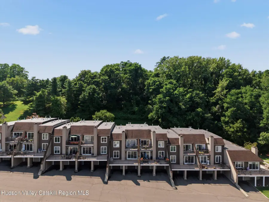 44 Riverview Condos, Port Ewen, NY 12466 - #2