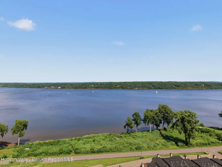 44 Riverview Condos, Port Ewen, NY 12466 - #3