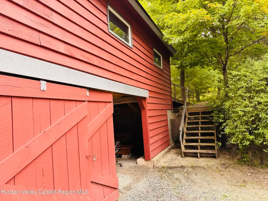 1 Highwoods Road, Saugerties, NY 12477 - #3