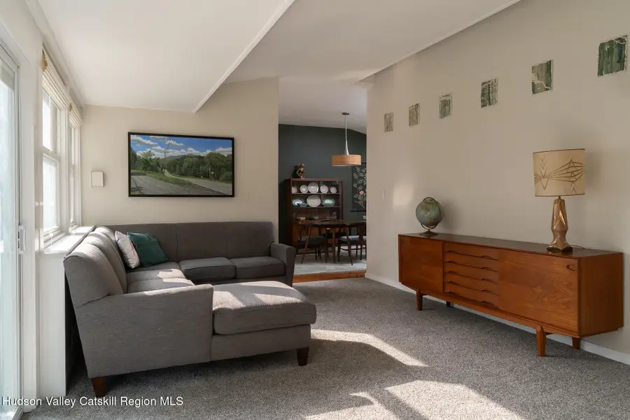 29 Becraft Avenue, Hudson, NY 12534 - #3