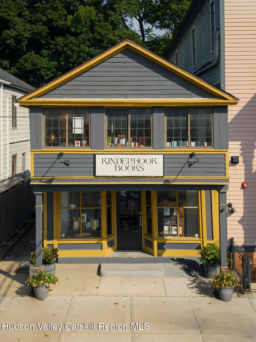10 Broad Street, Kinderhook, NY 12106 - #1