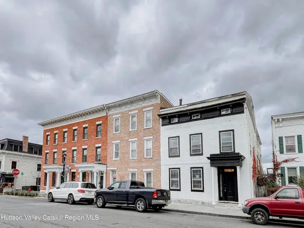 208 Warren Street, Hudson, NY 12534