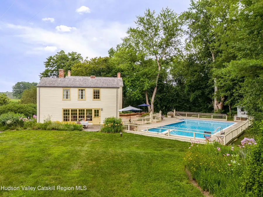 18 Clove Road, Schodack, NY 12033 - #2