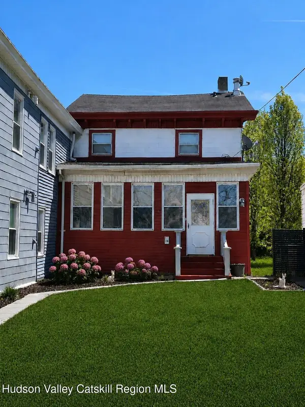 28 8th Street, Hudson, NY 12534