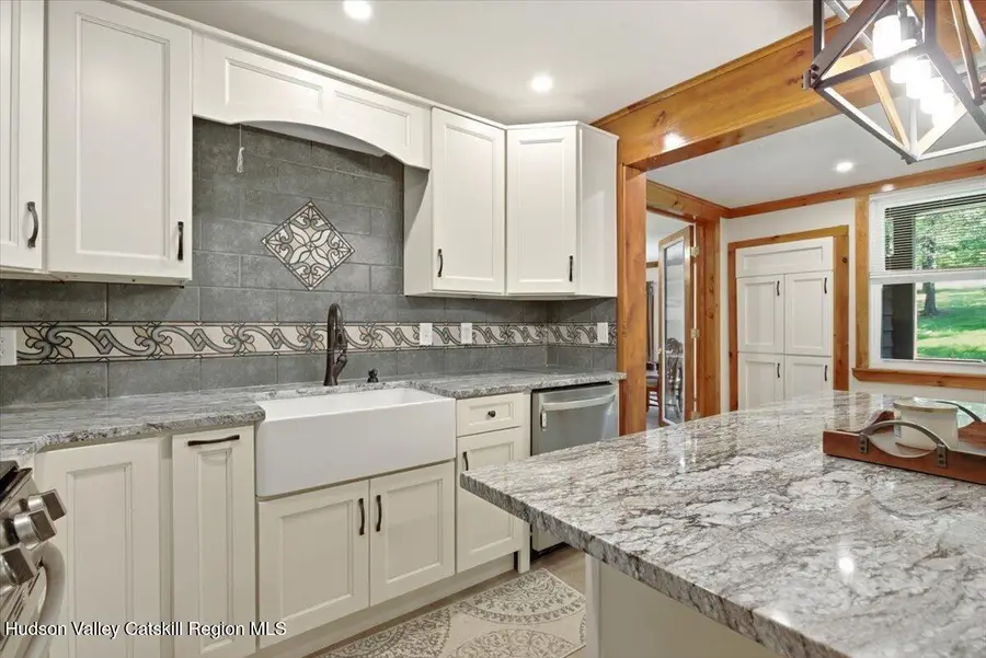 31 Favorito Road, Round Top, NY 12473 - #3