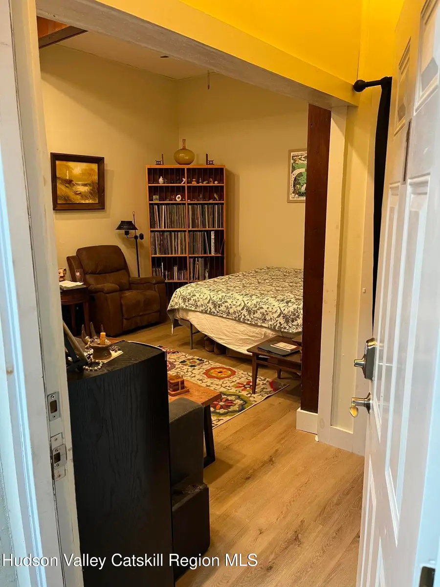 572 Broadway #1, Kingston, NY 12401 - #2