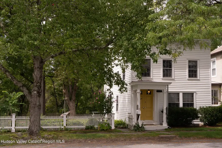 4 N Vernon Street, Athens, NY 12015 - #2