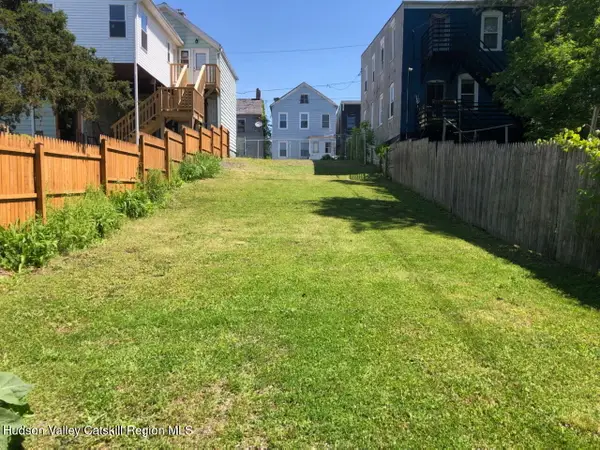 213 State Street, Hudson, NY 12534