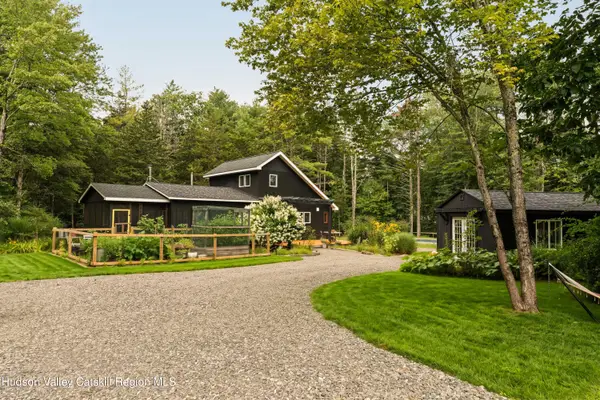 22 Old Ball Park Road, Kingston, NY 12401