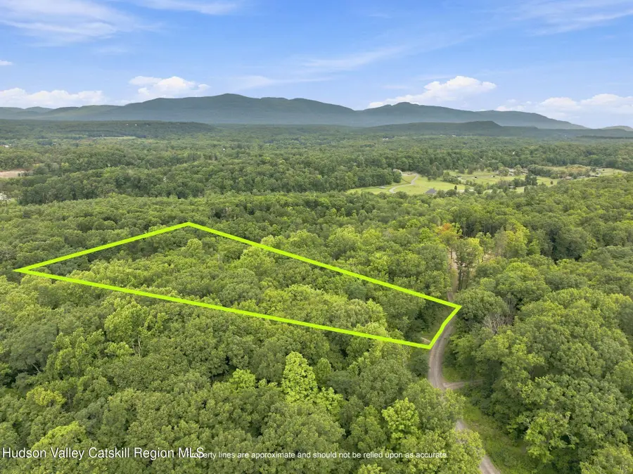 3 Arrowhead Ridge Road, Saugerties, NY 12477 - #2