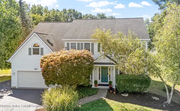 827 Creek Court, Guilderland, NY 12084
