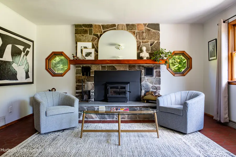 106 Schwabie Turnpike, Kerhonkson, NY 12446 - #2
