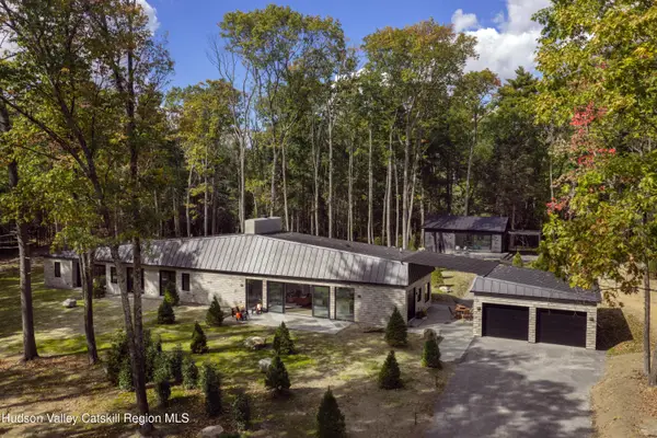 112 Mill Road, Stone Ridge, NY 12484
