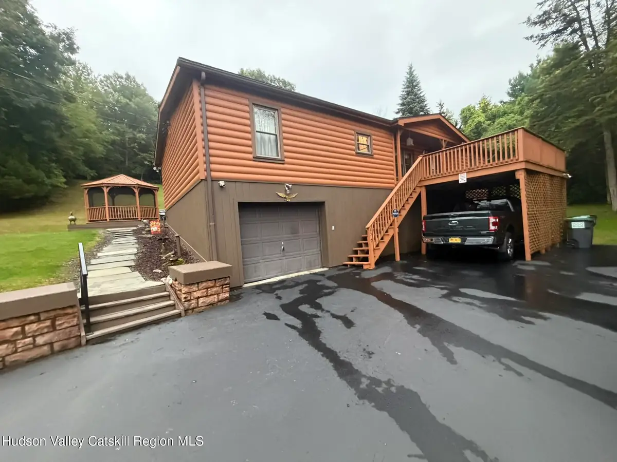450 High Rock Road, West Coxsackie, NY 12192 - #1