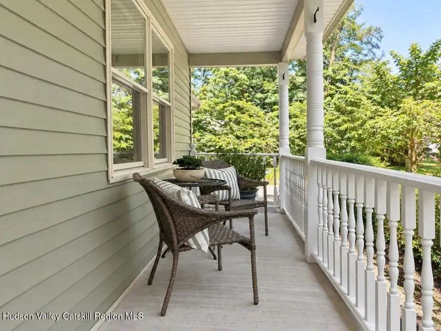 25 Gardiner Park, New Paltz, NY 12561 - #3