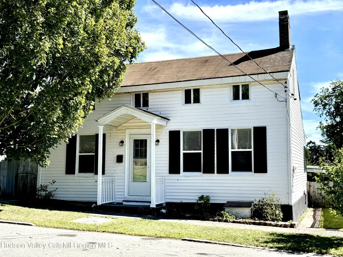 1 N Montgomery Street, Athens, NY 12015 - #1